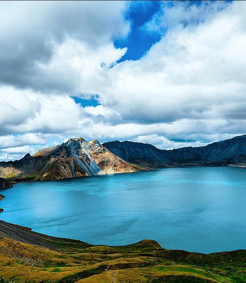 《游戏中如何制作山海冷香流霞花束》（以妄想山海为素材）